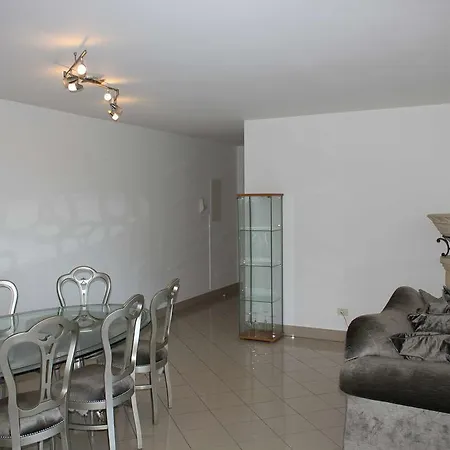 Apartment Beausejour Beausoleil