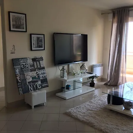 Apartment Beausejour Beausoleil